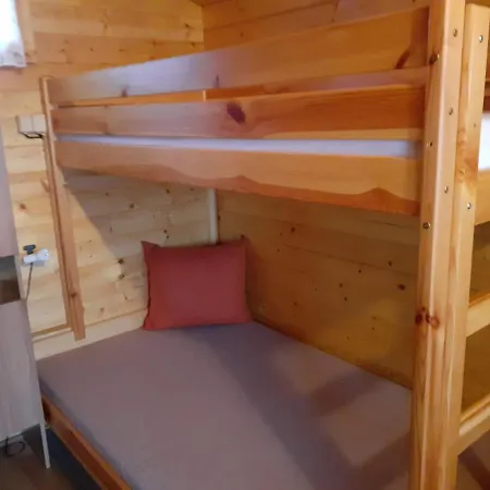 Rozarka - Vyrovicka Prehrada Camping *