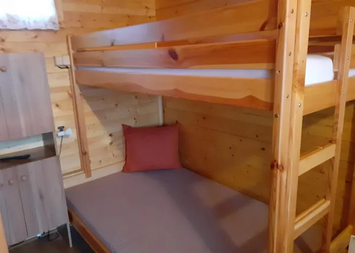 Rozarka - Vyrovicka Prehrada Camping *